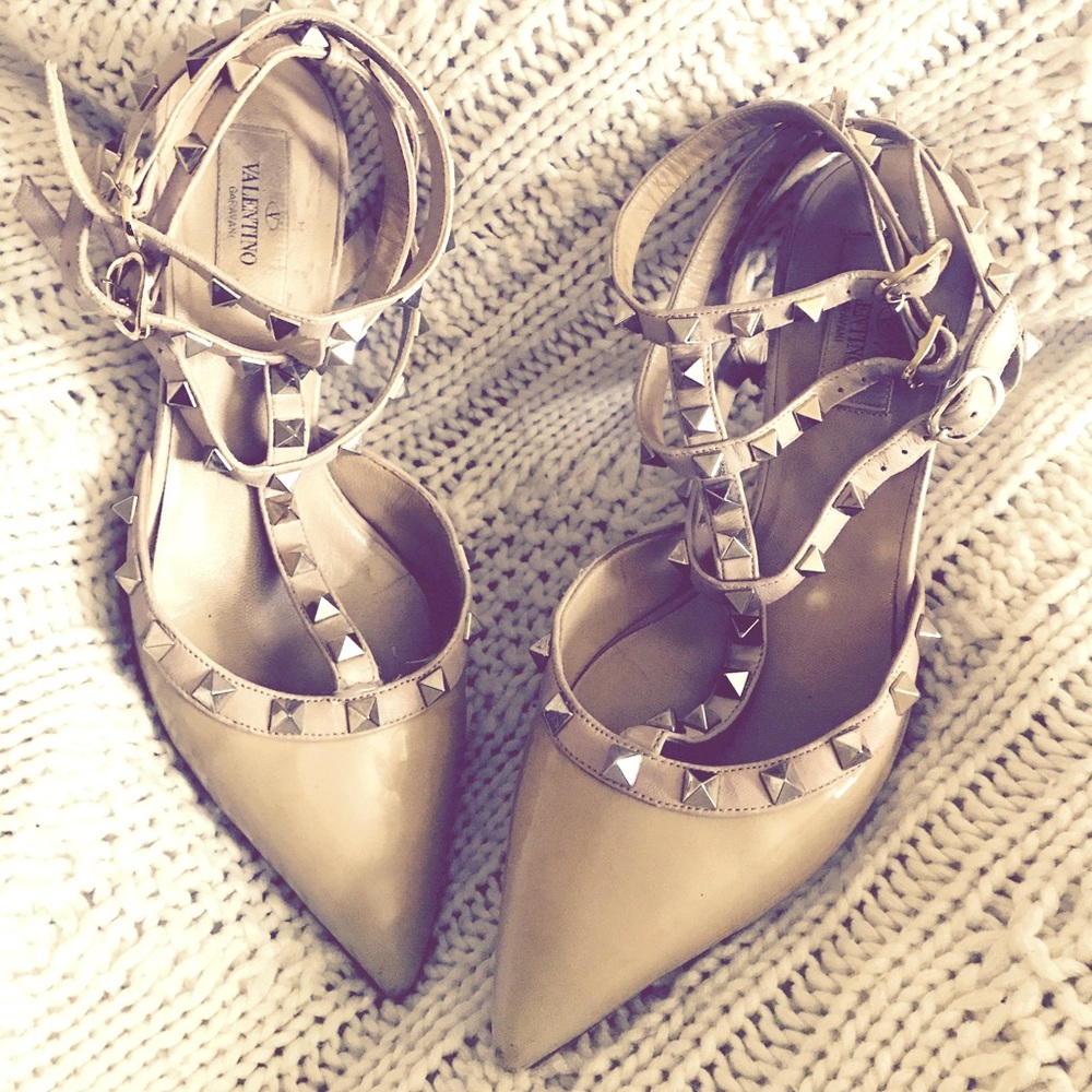 Valentino Garavani Rockstud ankle strap pump